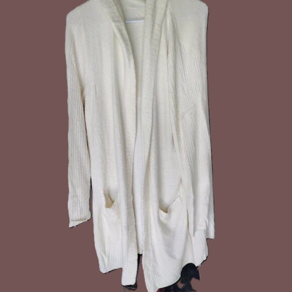 Sweaters - Cardigan Sweater white soft easy to wear comfortable stylish warm and trendy